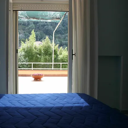Marina Grande &