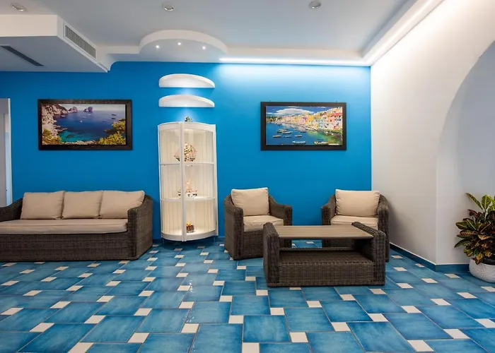 Marina Grande & 公寓 *