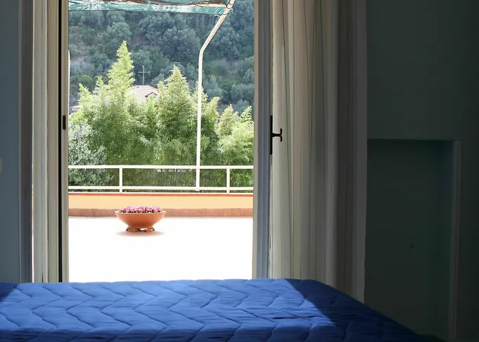 Marina Grande &