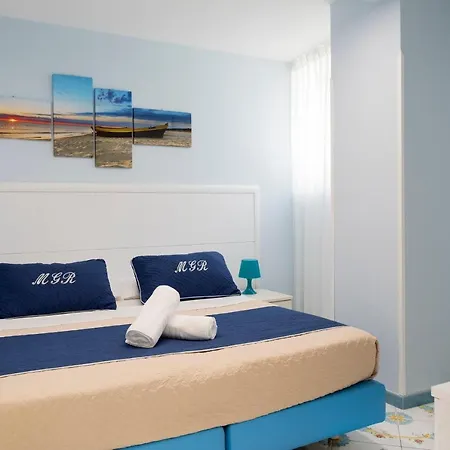 Apartamento Marina Grande & *