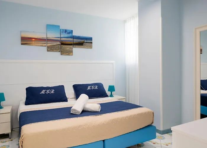 Διαμέρισμα Marina Grande & *