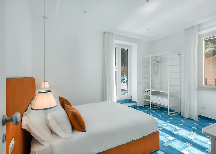 Marina Grande & Διαμέρισμα *