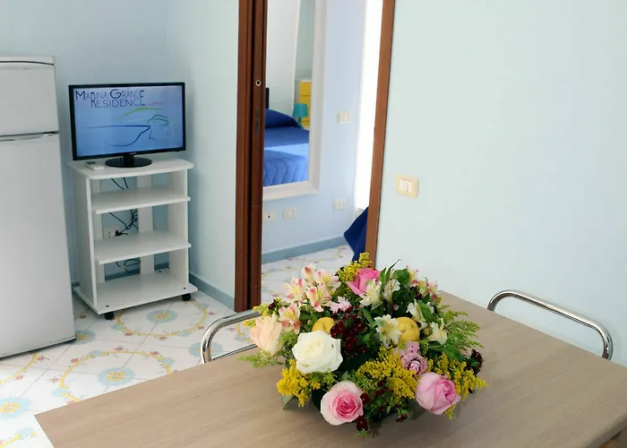 Marina Grande & * Σορέντο