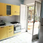 Marina Grande Apartment